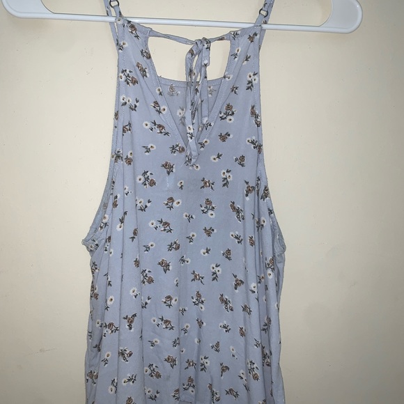 Baby blue floral blouse - Picture 3 of 4